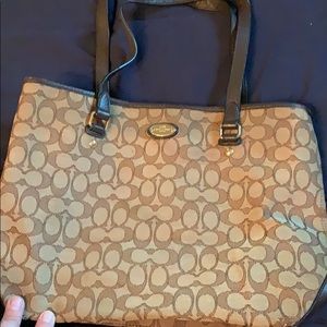 Brown Coach Purse!!!